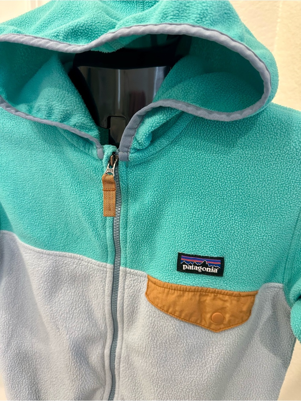Patagonia Kids' Micro D Snap-T Fleece Jacket in Aqua size S - Picture 4 of 11